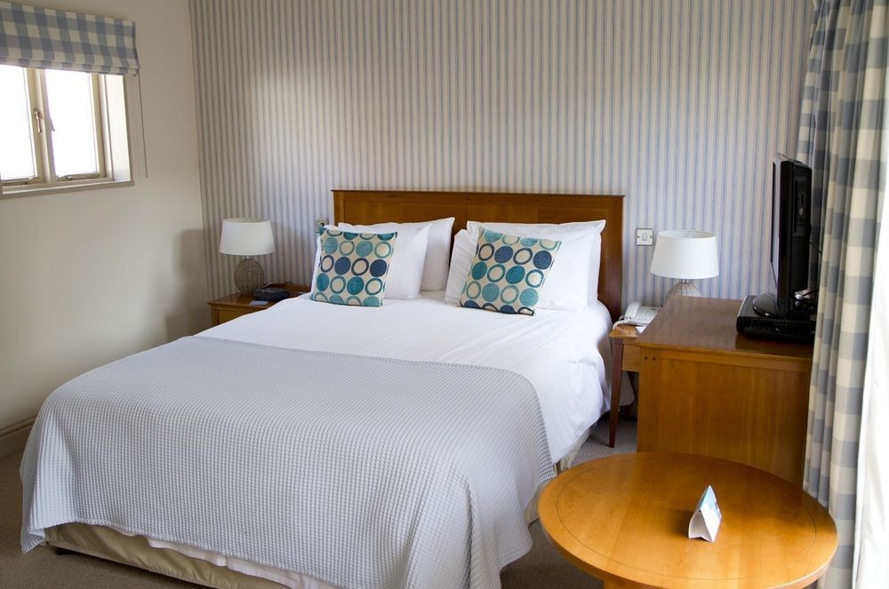The Swan 4*